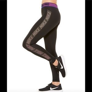 Nike Pro warm logo leggings tight fit